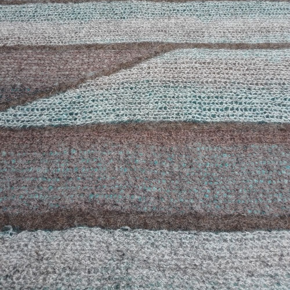 Tapis - Tapis Zébrures en feutre de laine fait-main - GHISLAINE GARCIN MAILLE&FEUTRE