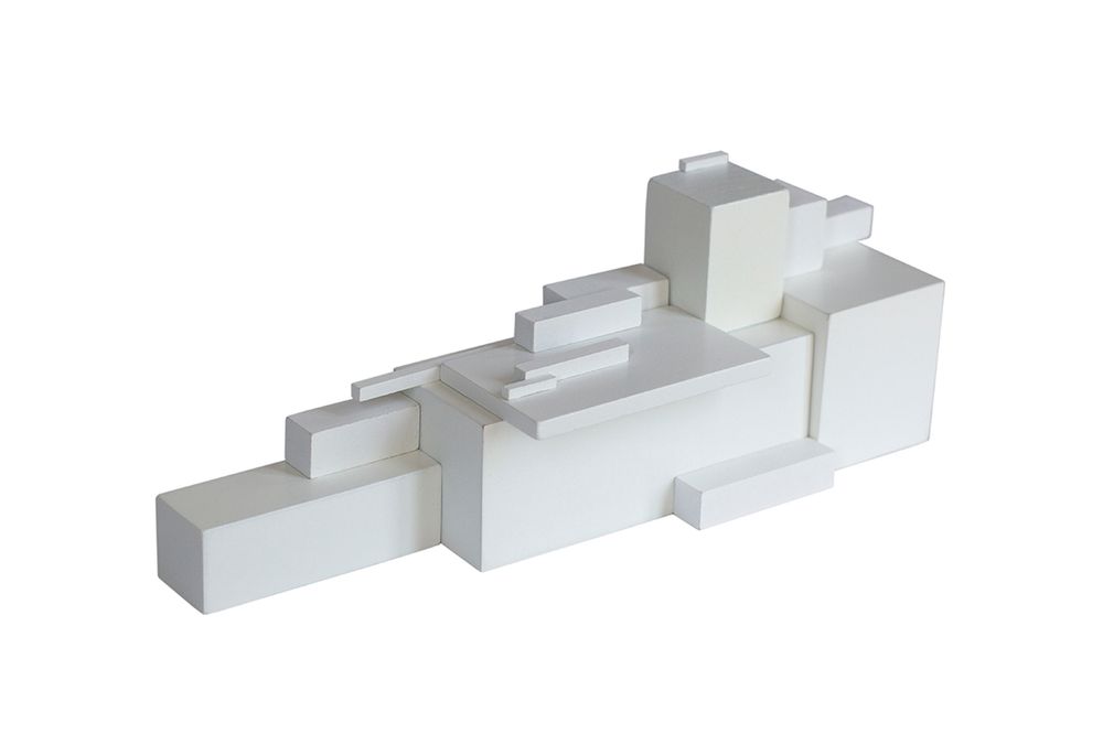 Objets design - Jouet de construction futuriste en bois blanc Architecton C4 - BEAMALEVICH