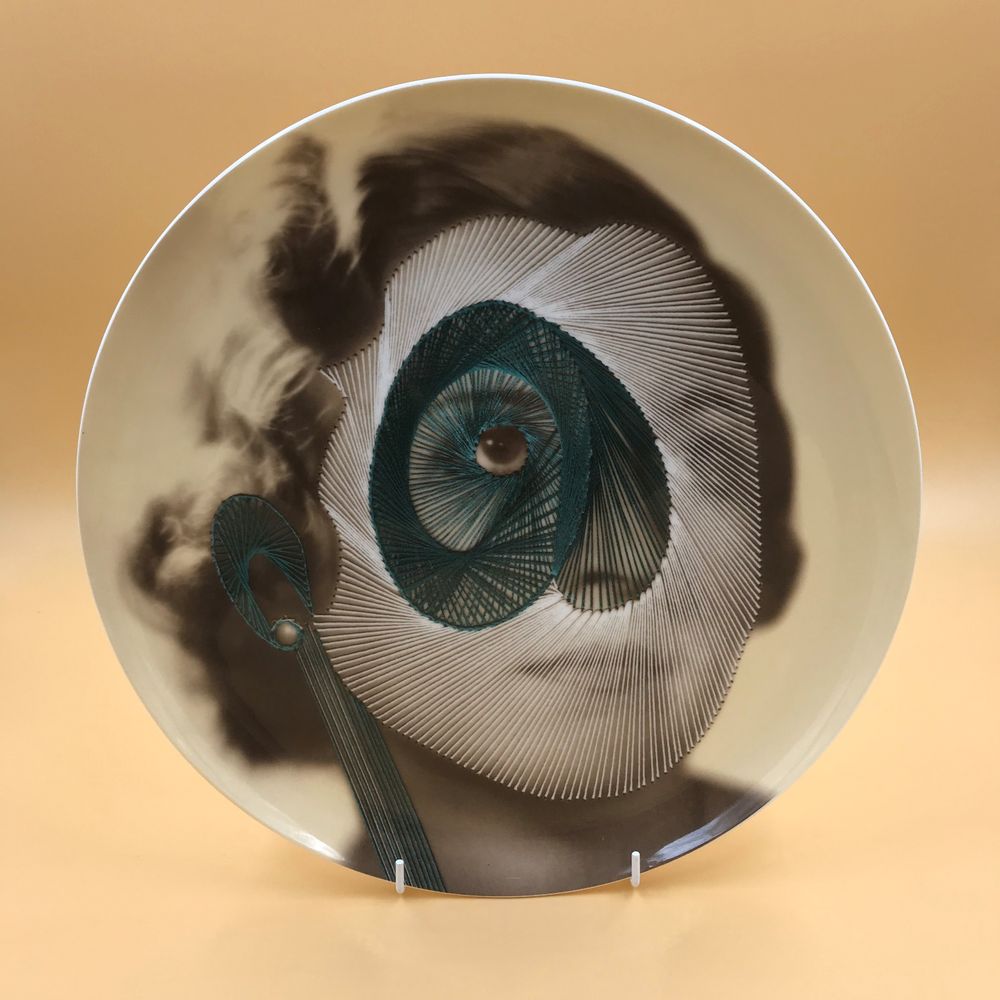 Pièces uniques - Yvonne Assiette en porcelaine fine - ZOOH
