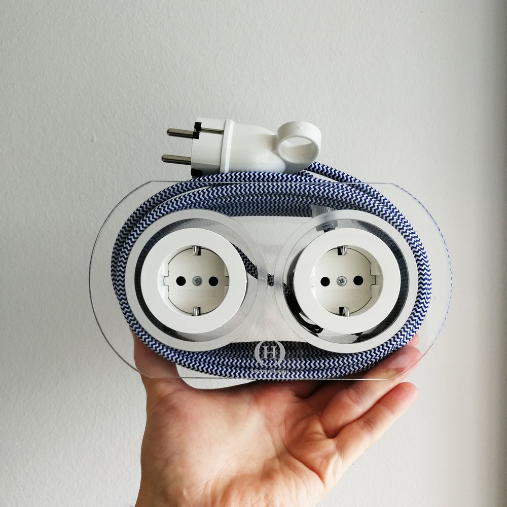 Design objects - Extension Cord for 4 Plugs - Navy & White (& Yellow) - OH INTERIOR DESIGN