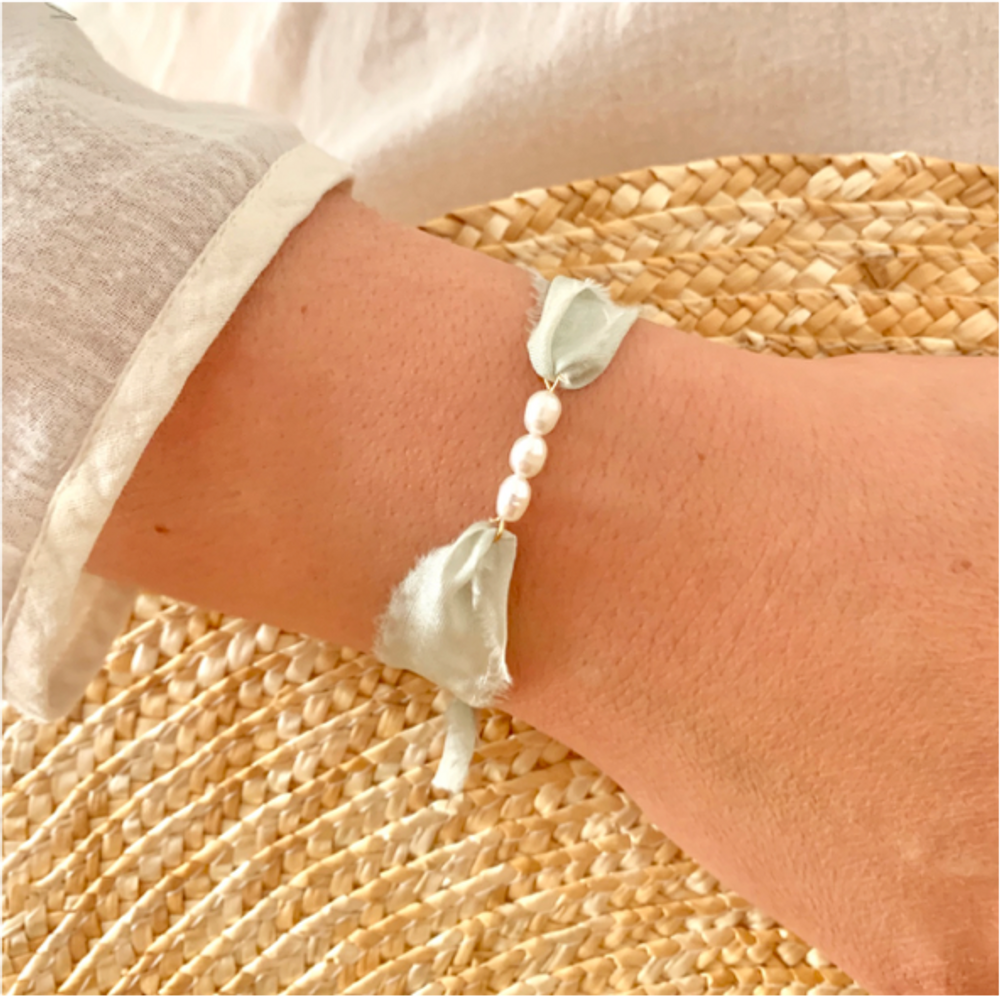 Bijoux - Bracelet Florette ruban de soie et perles - JOUR DE MISTRAL