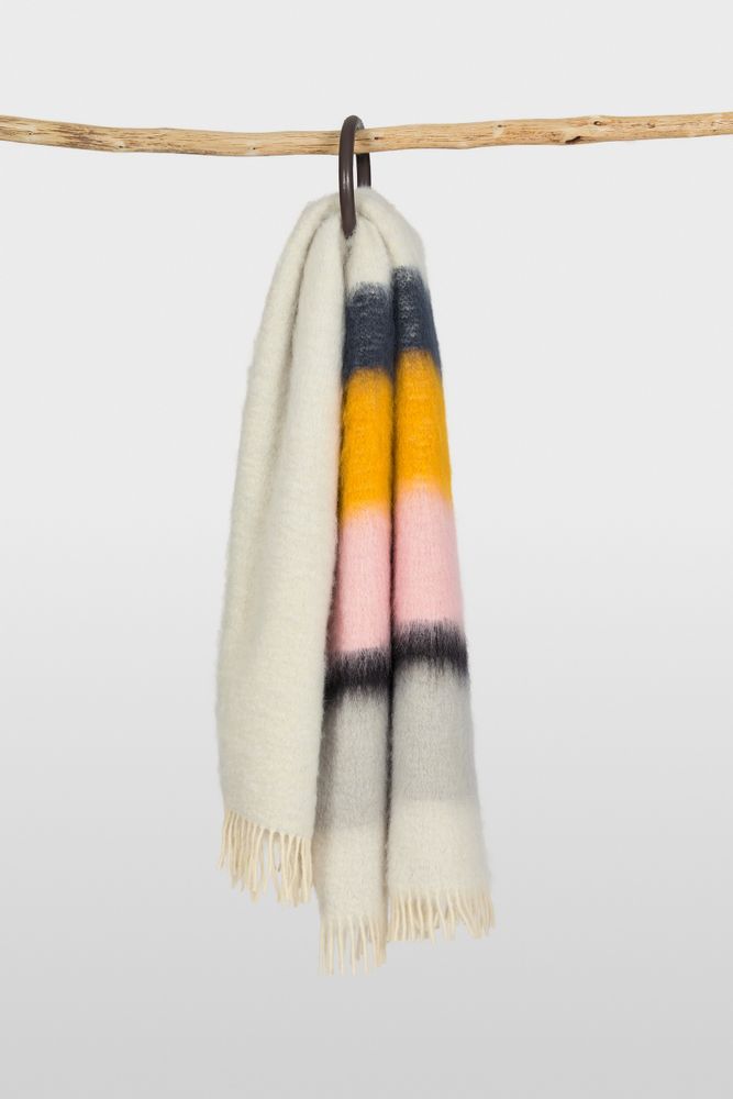 Throw blankets - Serenity Plaid - MANTAS EZCARAY