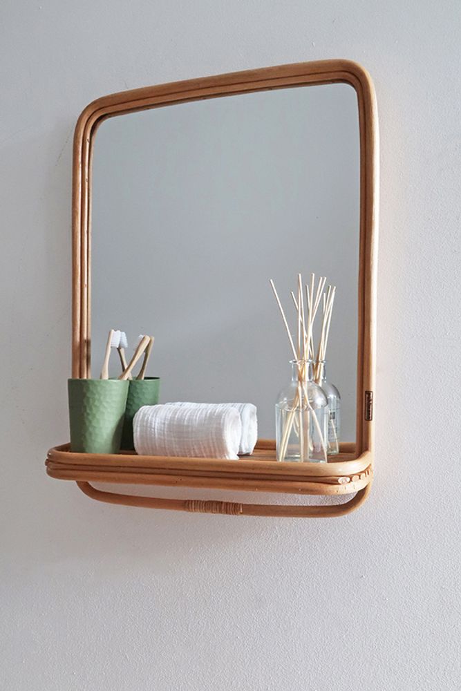 Homewear - Rotan Mirror - CAPVENTURE BV