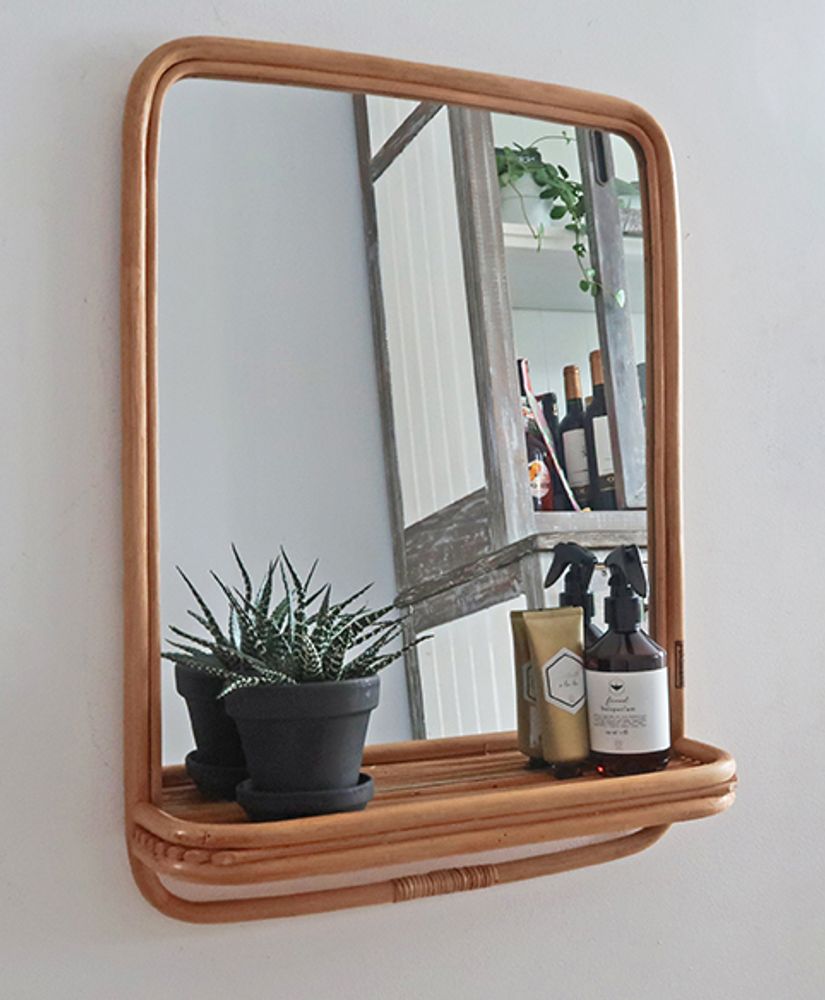 Homewear - Rotan Mirror - CAPVENTURE BV