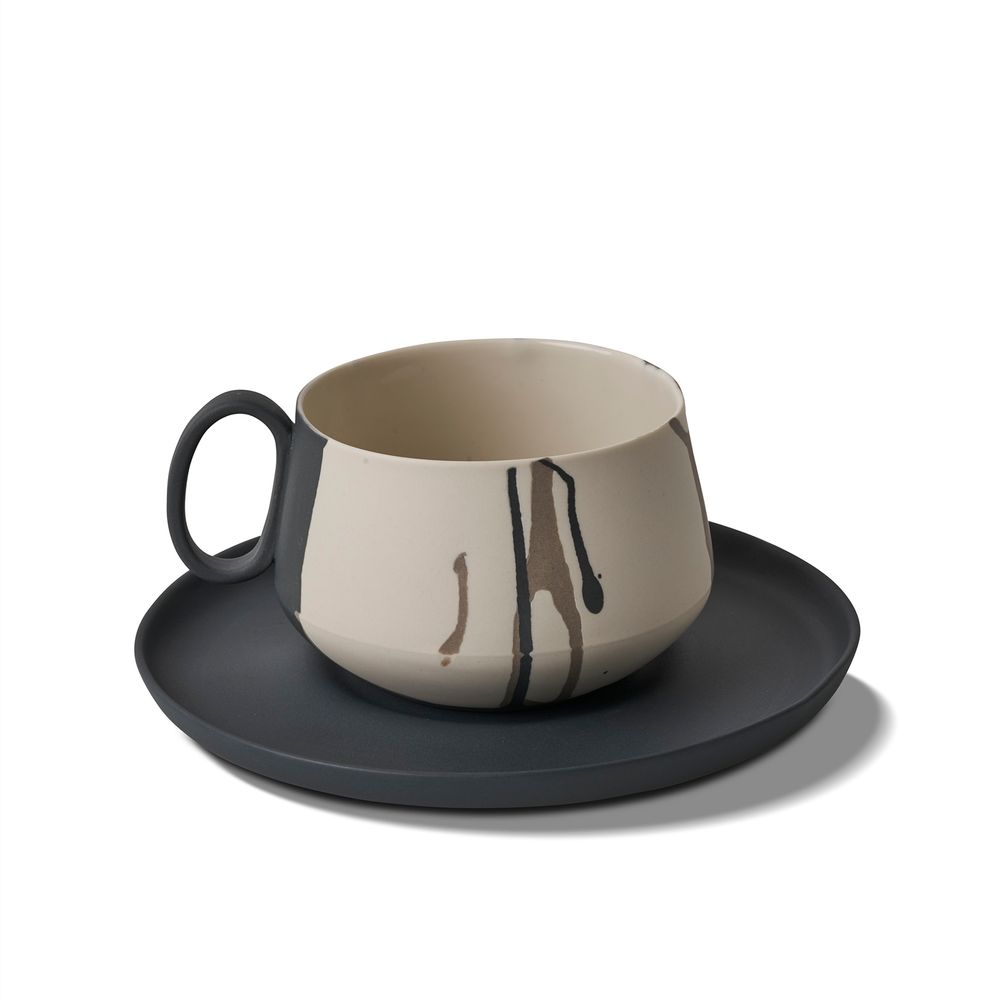 Assiettes au quotidien - TUBE Tasse à thé double couleur - ESMA DEREBOY HANDMADE PORCELAIN