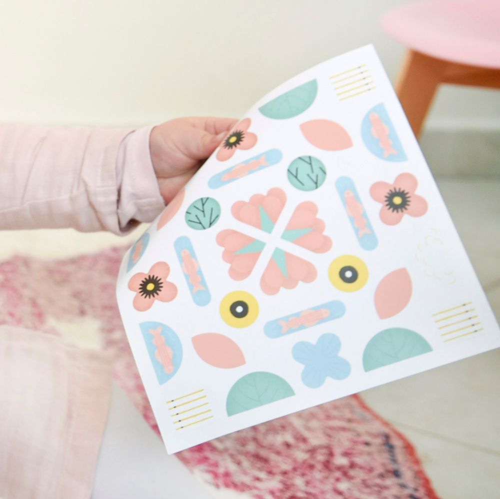 Childcare accessories - Cards + stickers - FOREST ANIMALS - POPPIK - BAYARD JEUNESSE
