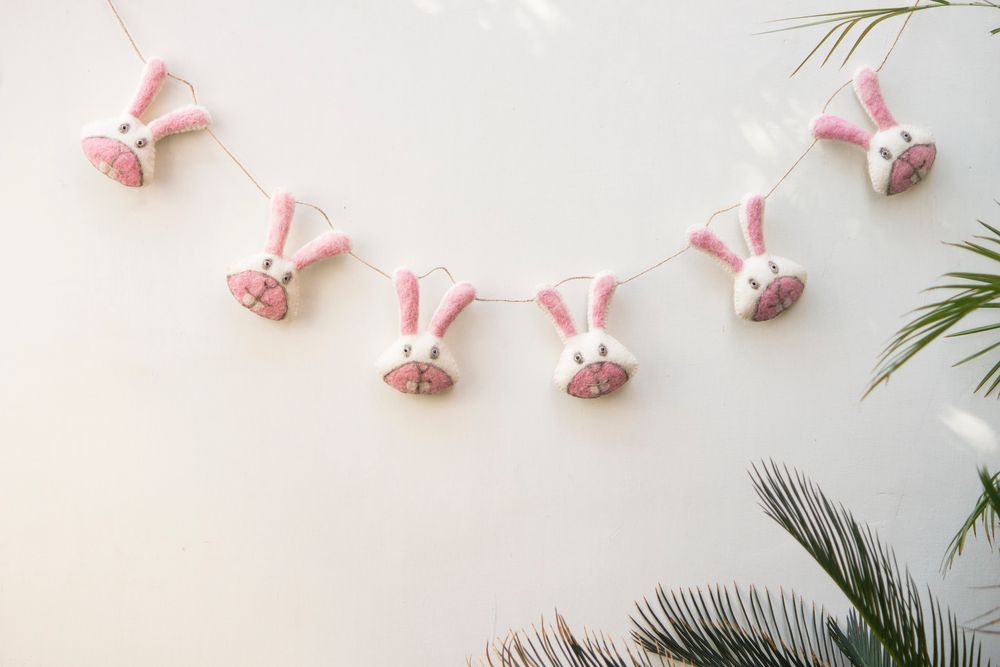 Christmas garlands and baubles - Handmade Felt Decorative Garlands - DE KULTURE WORKS