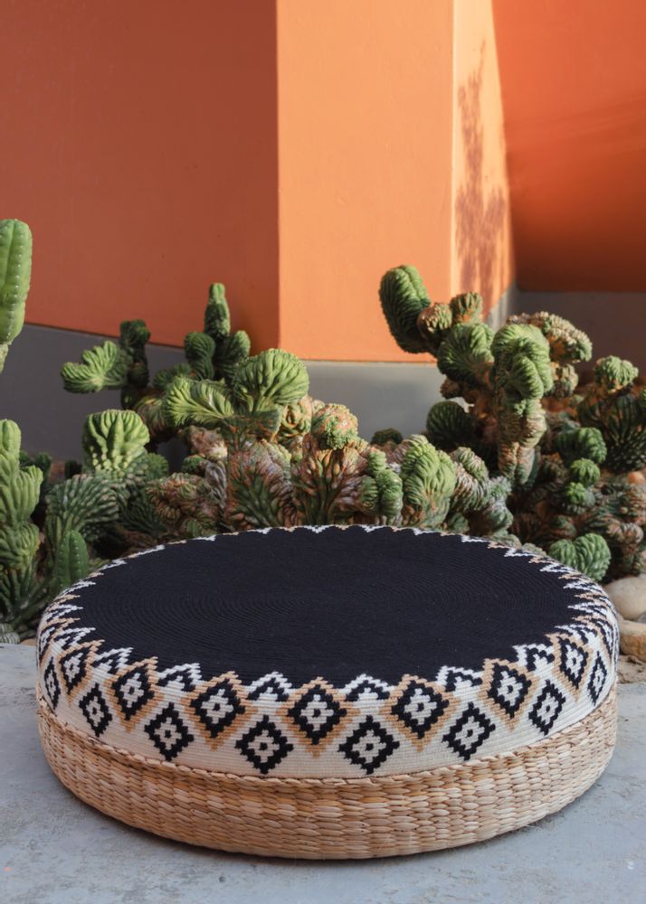Decorative objects - Handmade Peruvian Pouf/Ottoman - D.A.R. PROYECTOS