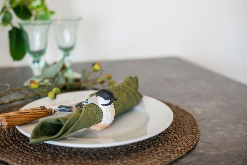 Tea and coffee accessories - Wooden Napkin Rings - WILDLIFE GARDEN