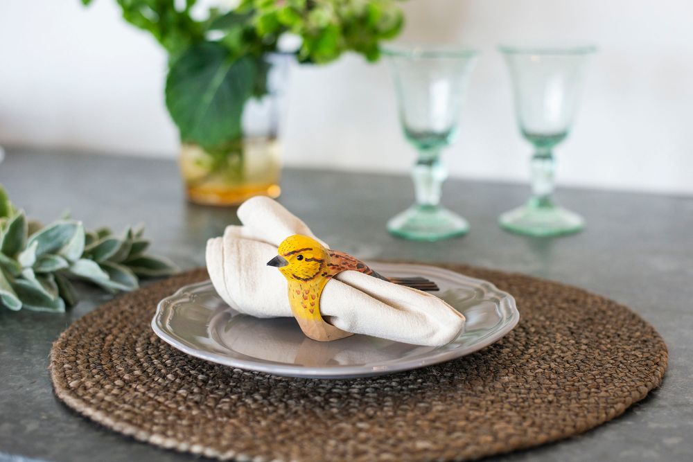Tea and coffee accessories - Wooden Napkin Rings - WILDLIFE GARDEN
