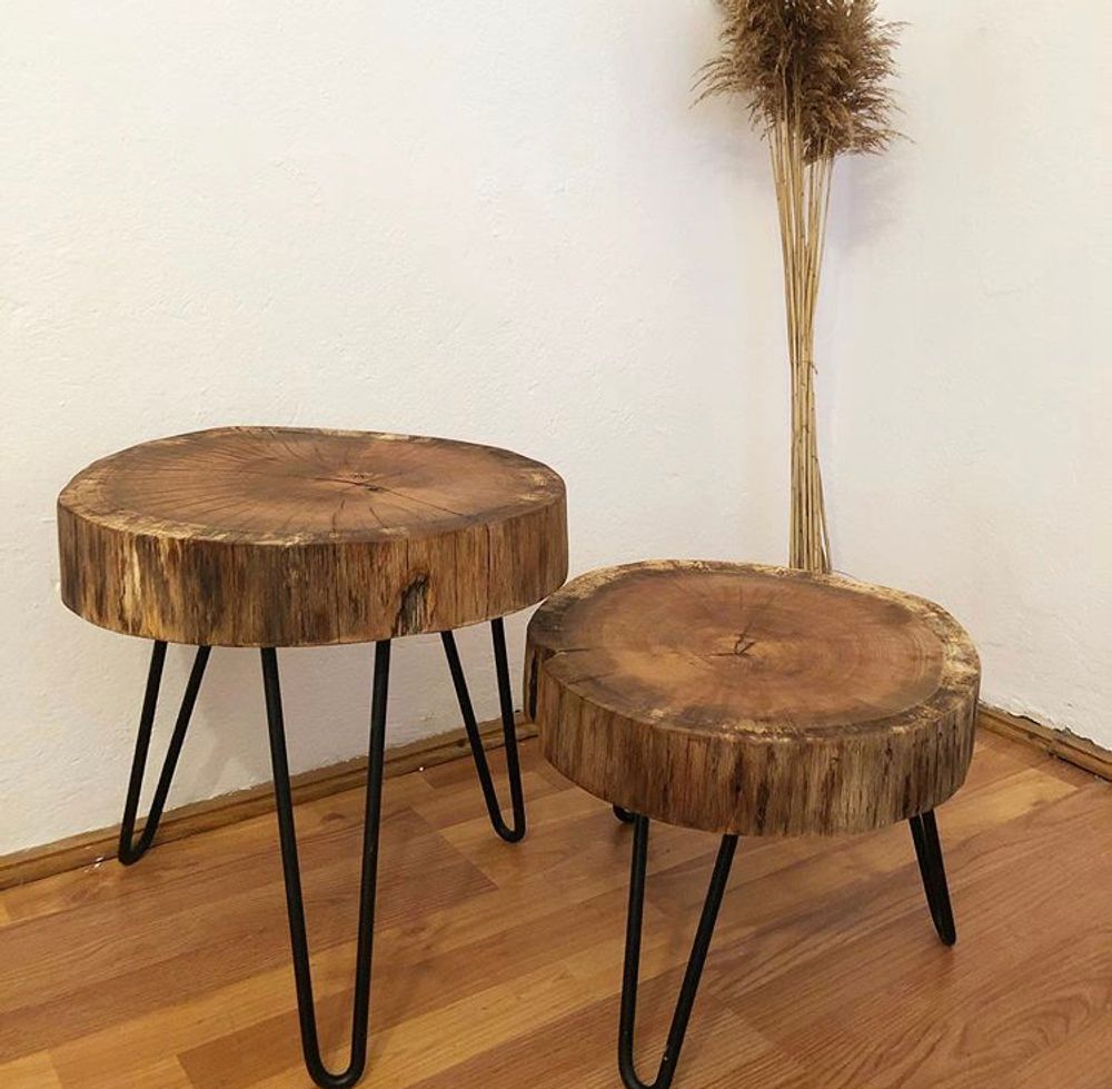 Objets de décoration - Table basse en bois massif, chêne - MASIV_WOOD