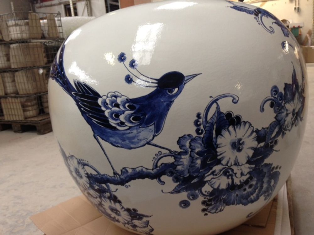 Design objects - GIANT Limited Edition decorative item - ROYAL BLUE COLLECTION®