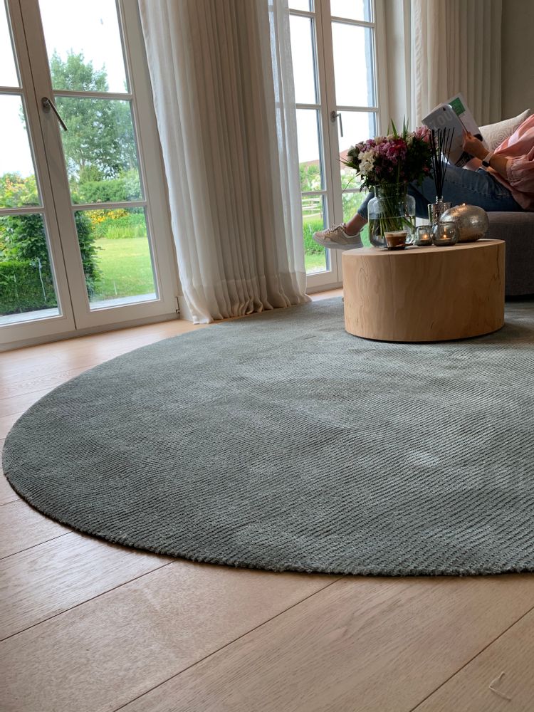 Contemporary carpets - Antea Rug - SECRETS OF LINEN