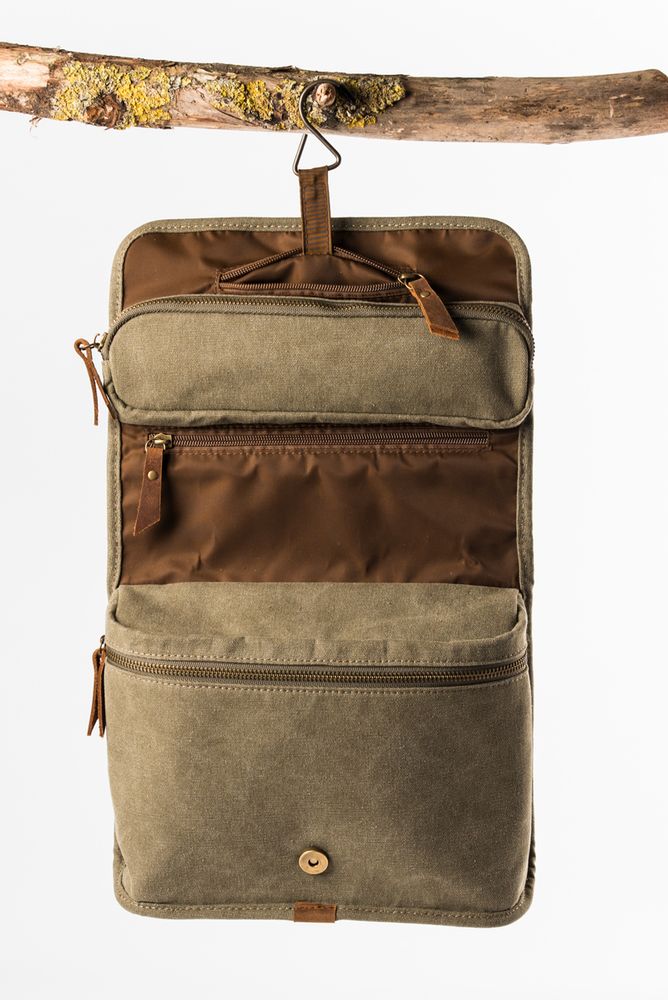 Travel accessories - TRAPPER Hanging Toiletry Bag - ALASKAN MAKER