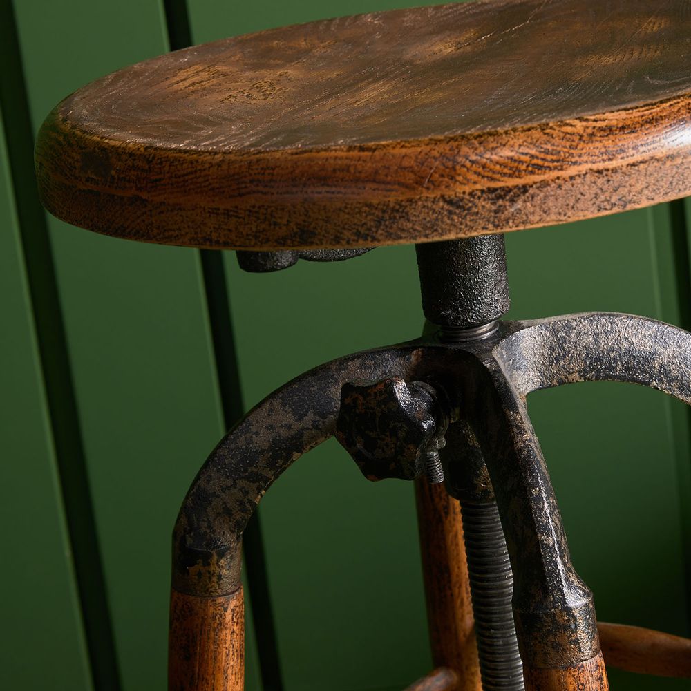 Stools - Oak and metal barstool - SIGNATURE MOBILIER ET DÉCORATION