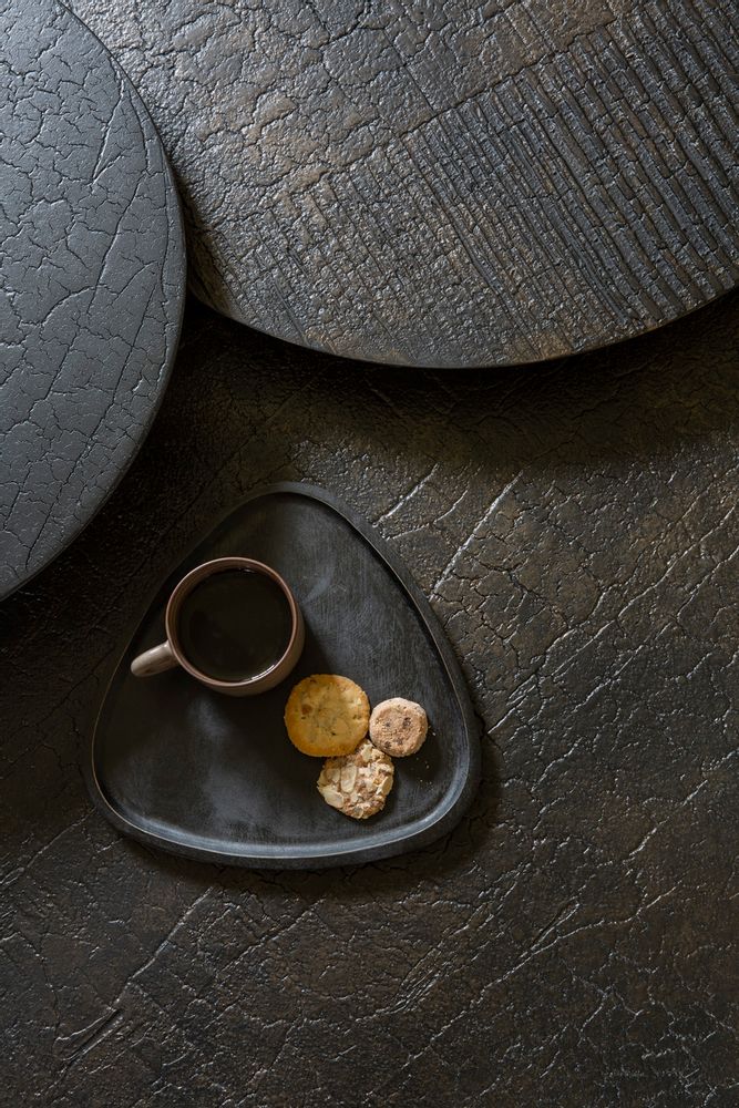Coffee tables - Luna coffee table - lava - ETHNICRAFT