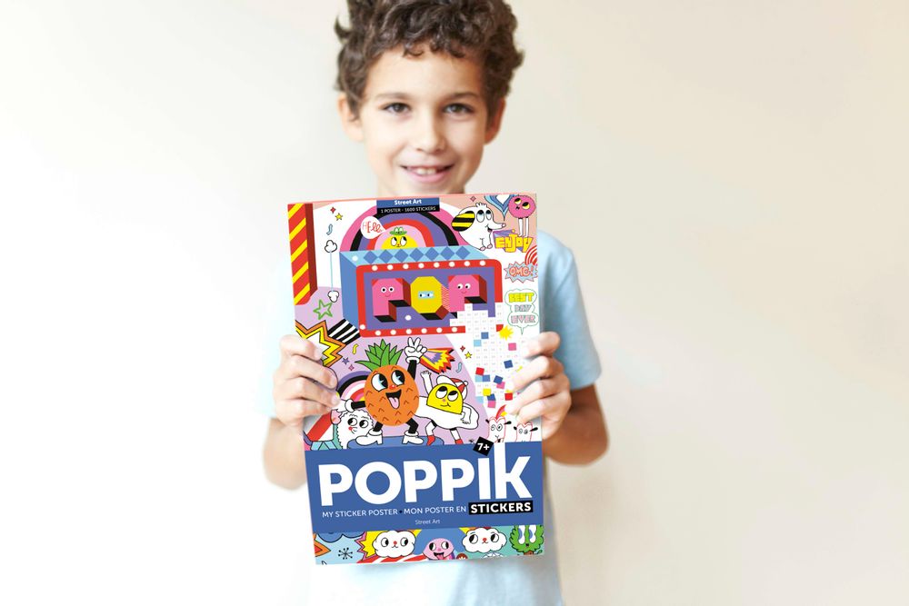 Children's games - Creative poster + 1600 Stickers - WORLD MAP - POPPIK - BAYARD JEUNESSE