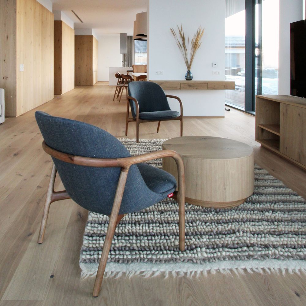 Lounge chairs - NEVA TRIMMED Lounge - ARTISAN