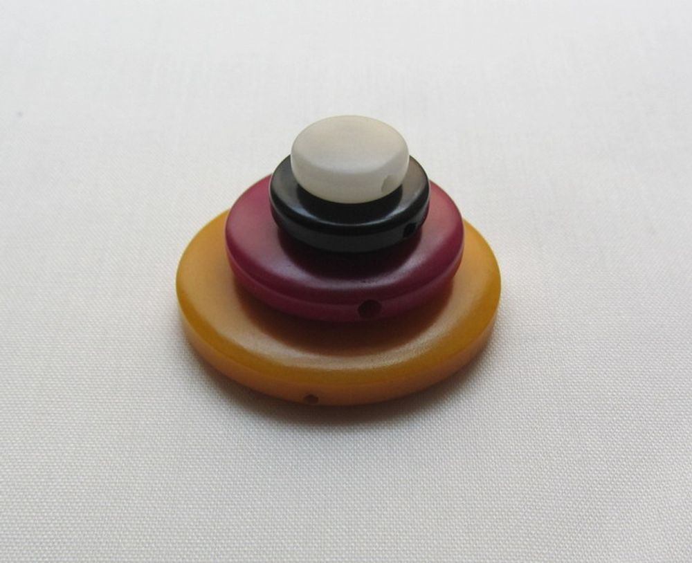 Quincaillerie d'art - Pastilles en ivoire végétal. Tagua - TIERRATAGUA & CREATIERRA