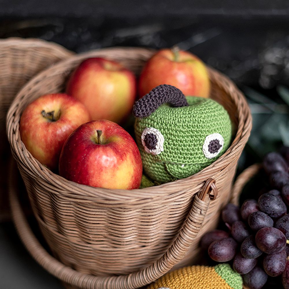 Gifts - NEWTON APPLE - BABY RATTLE 100% ORGANIC COTON - MYUM - THE VEGGY TOYS