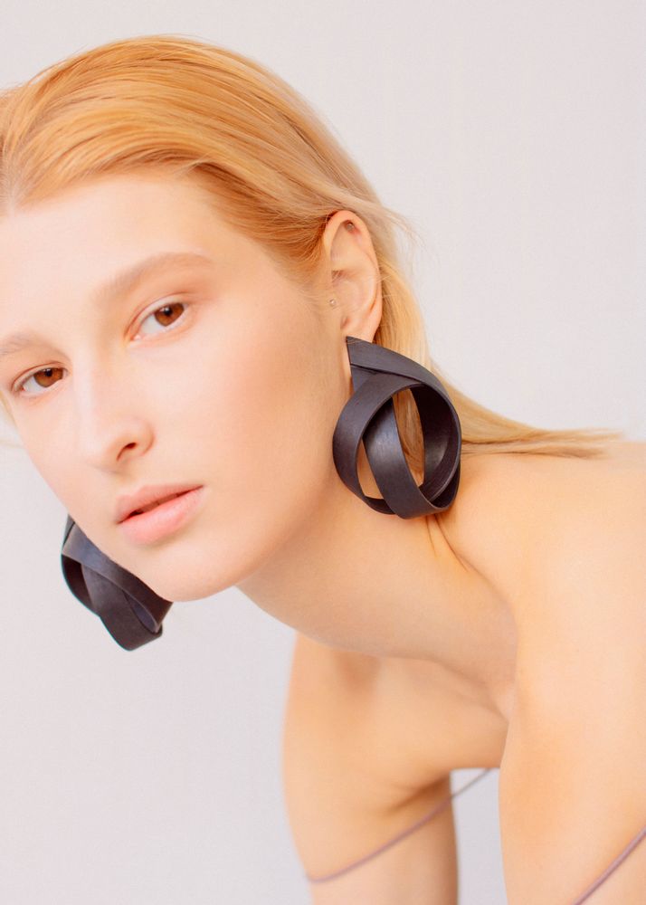 Jewelry - Wooden earrings Gutta-Percha 2 - NATURA ACCESSORIES