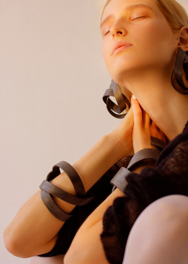 Jewelry - Wooden earrings Gutta-Percha 2 - NATURA ACCESSORIES