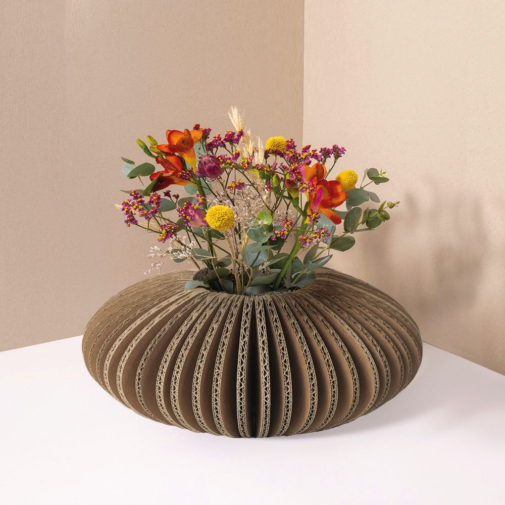 Vases - Vase made of recycled cardboard / cache-cache - TOUT SIMPLEMENT,