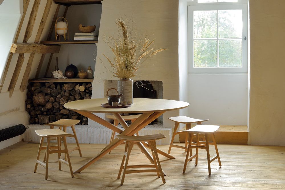 Tables Salle à Manger - Table à manger ronde Mikado - ETHNICRAFT