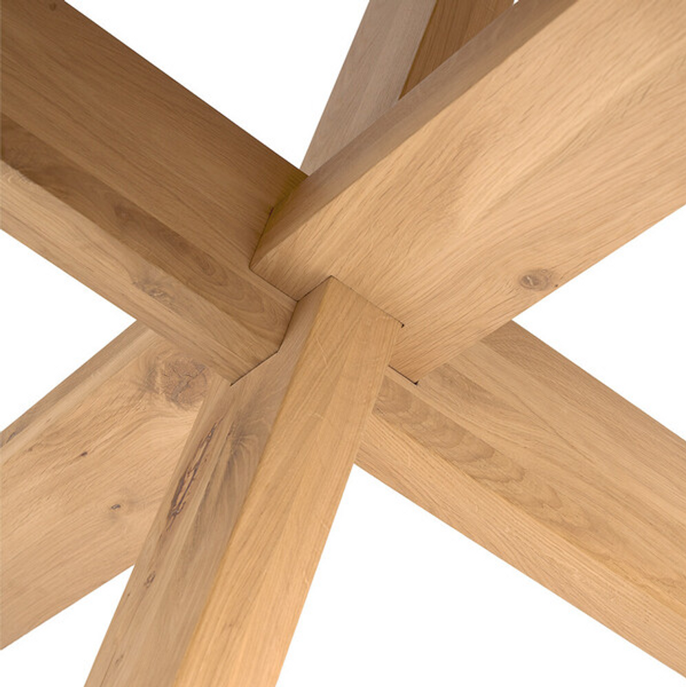 Dining Tables - Oak Circle dining table - ETHNICRAFT