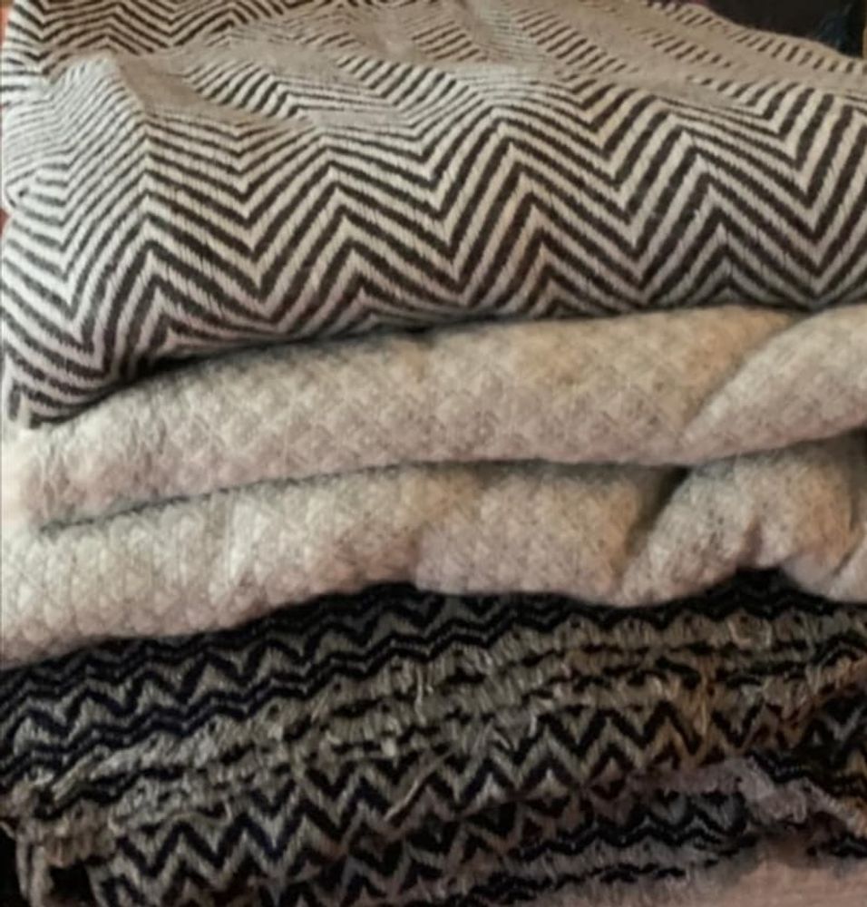 Foulards et écharpes - PLAID "DOUCEUR" EN CACHEMIRE ET LAINE - PECHAAN