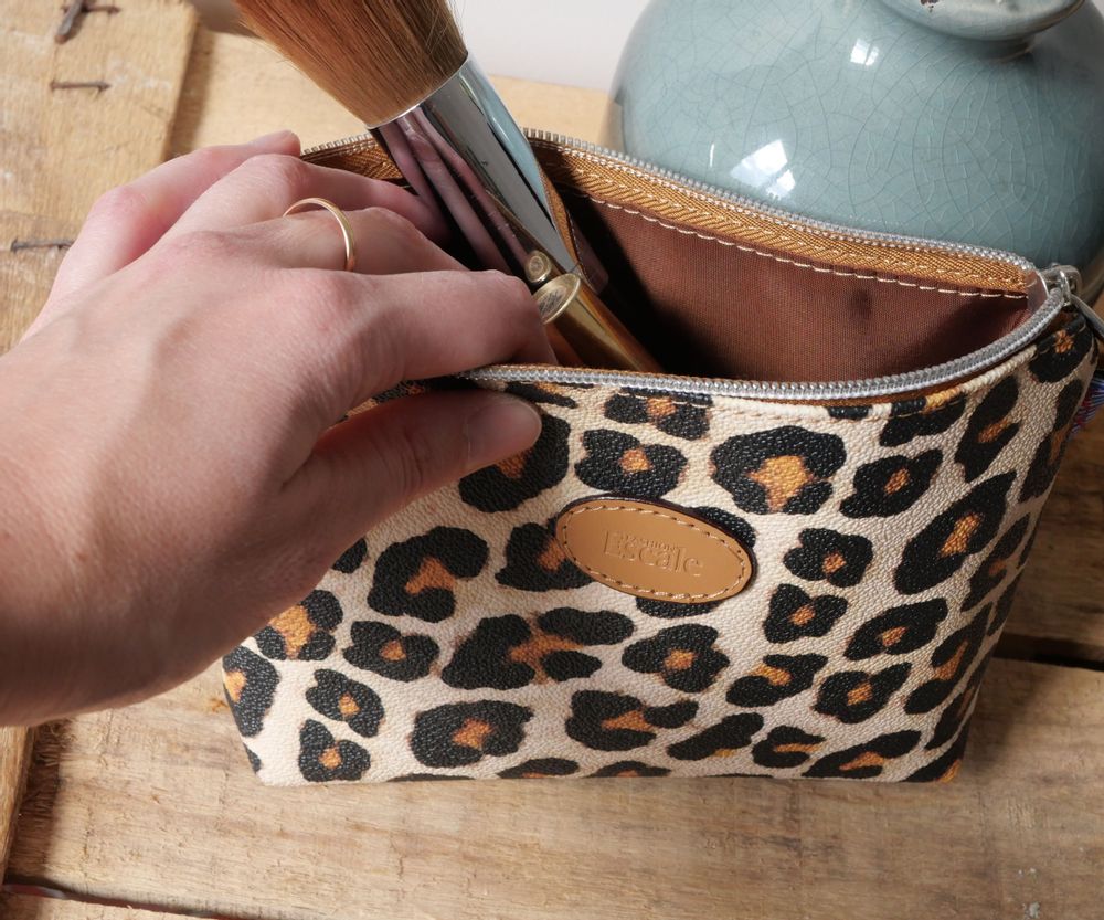 Clutches - Leopard bags and pouches - ROYAL TAPISSERIE MADE IN FRANCE
