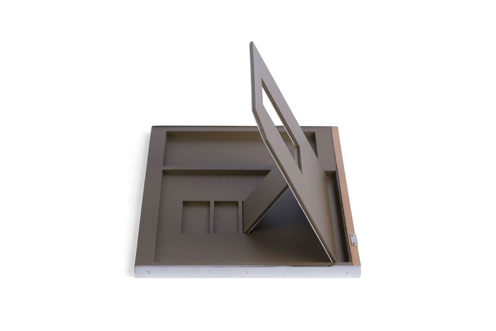 Organizer - Manhattan Ipad Stand - TAAMAA