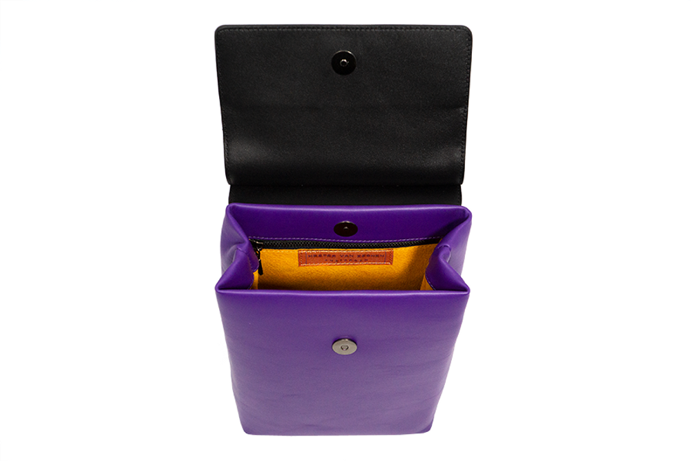 Bags and totes - Postbox - HESTER VAN EEGHEN