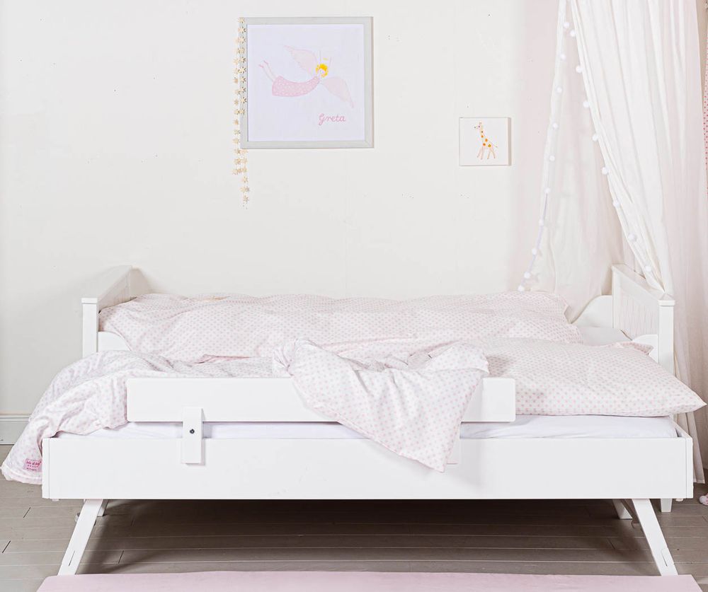 Beds - Jump-Up Bed - for sleep-overs - ISLE OF DOGS DESIGN WUPPERTAL