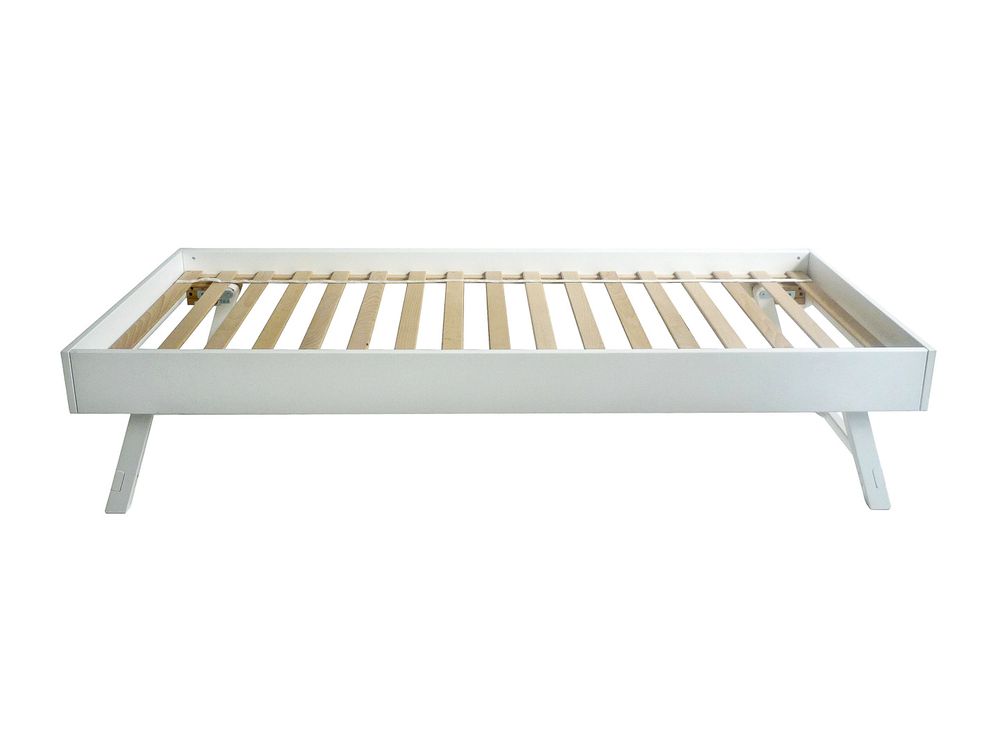 Beds - Jump-Up Bed - for sleep-overs - ISLE OF DOGS DESIGN WUPPERTAL