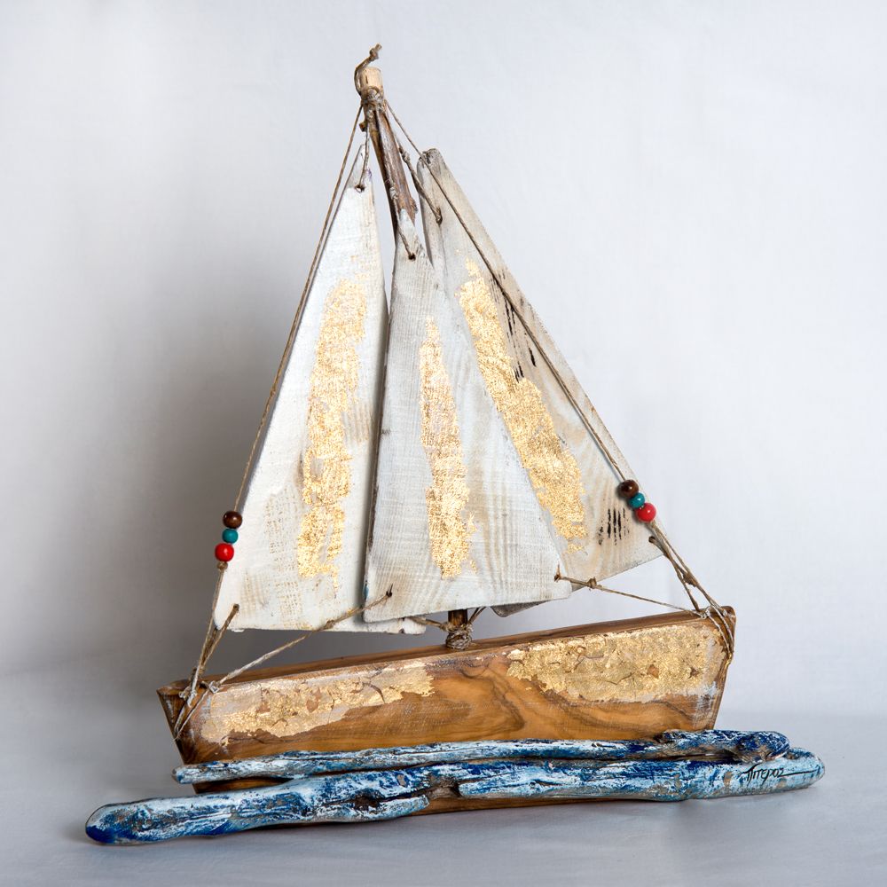 Objets de décoration - En Plo | Bateau en bois d'olivier - PITEROS DIMITRIS
