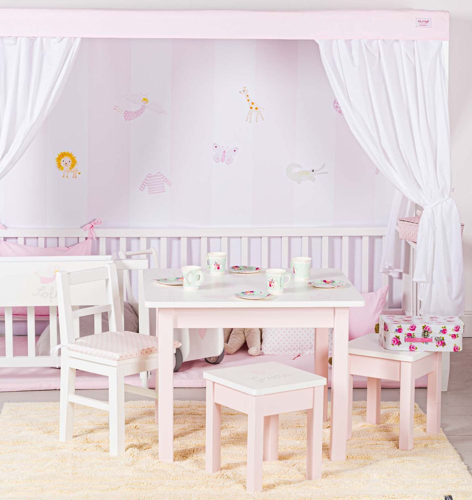 Dining Tables - Child's Table - ISLE OF DOGS DESIGN WUPPERTAL