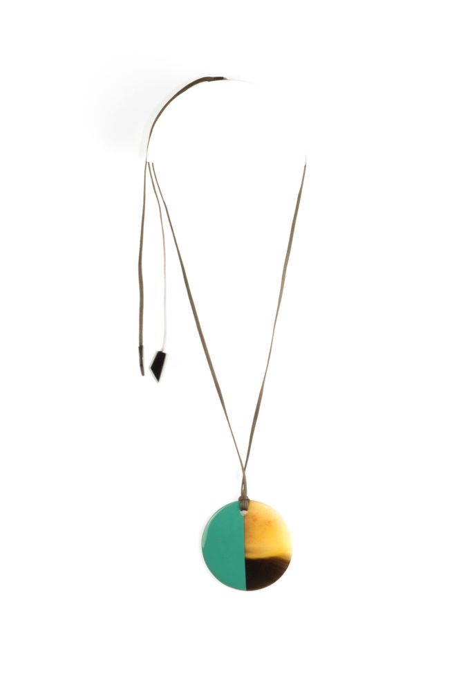 Bijoux - Pendants in horn and lacquer - L INDOCHINEUR X RIVÊT