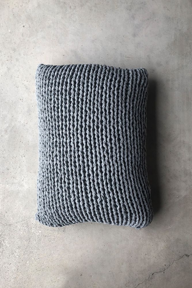 Fabric cushions - KNIT HANDMADE DECORATIVE CUSHION - MIKMAX BARCELONA