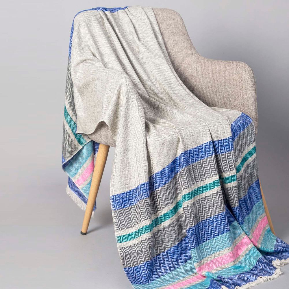 Throw blankets - Donna cashmere and wool throw - SADHU HANDMADE NATURALS