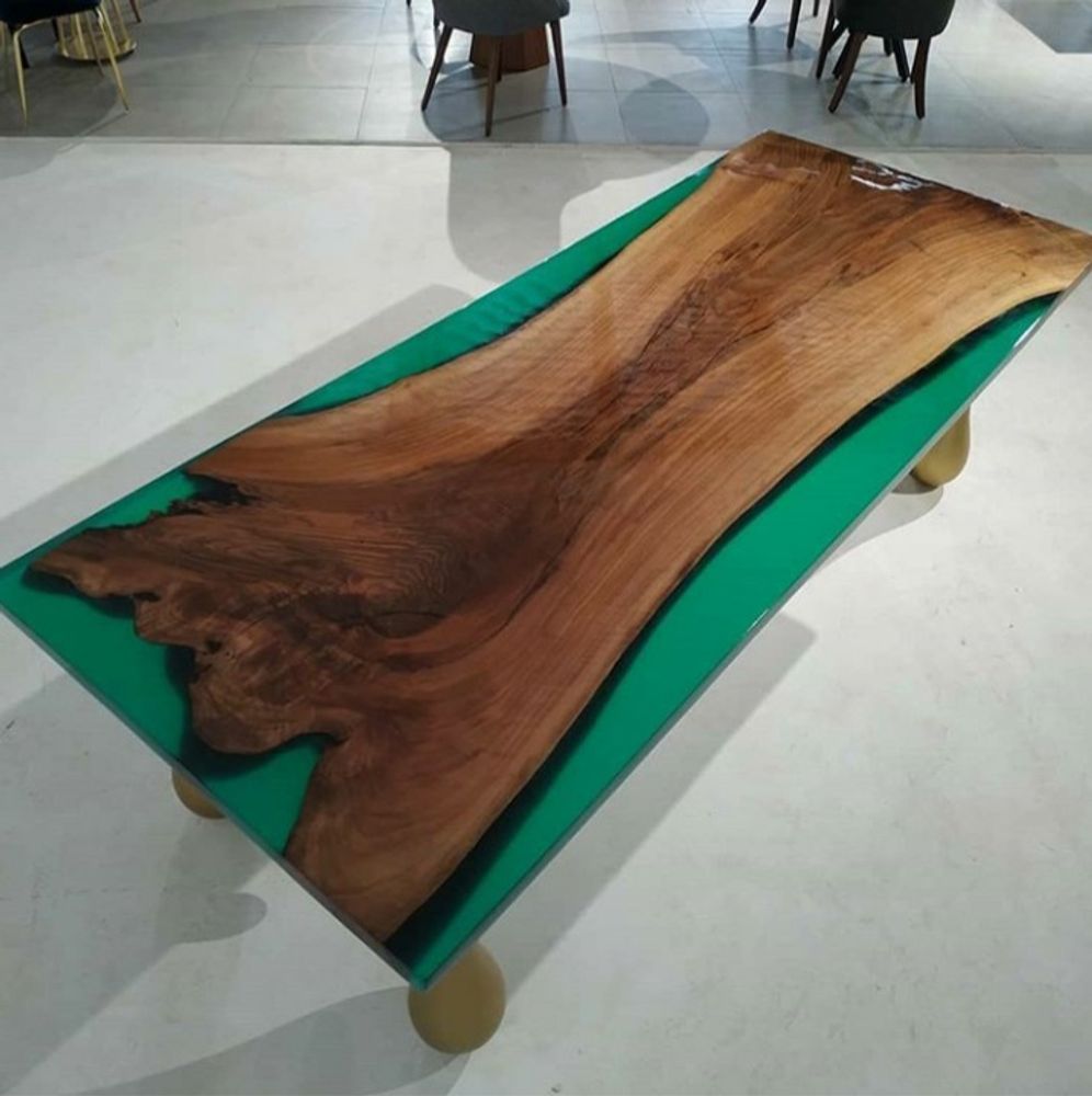 Tables Salle à Manger - Tear drop green table - DESIGNTRADE