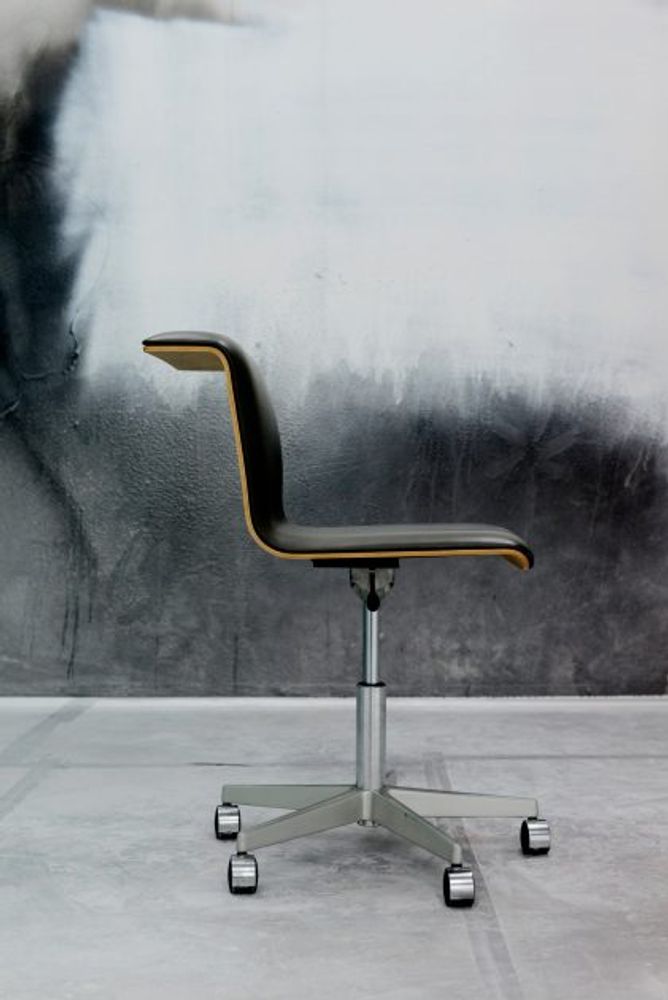 Office furniture and storage - Tab Chair  - BULO
