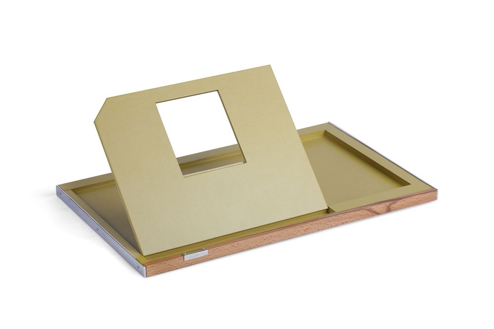 Organizer - Manhattan Ipad Stand - TAAMAA
