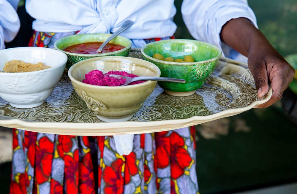 Platter and bowls - Large serving plates - STHÅL