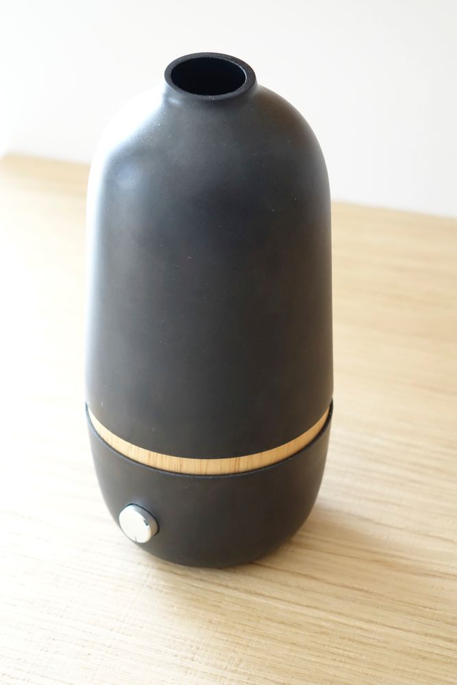 Objets design - BO BLACK : Diffuseur d'huiles essentielles par nébulisation - INNOBIZ