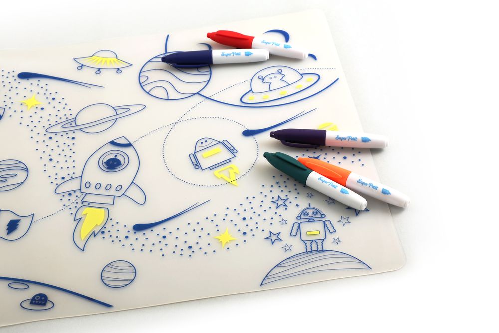Sets de table - Set de table en silicone à colorier avec ses 5 feutres effaçables inclus - thème Espace - SUPERPETIT