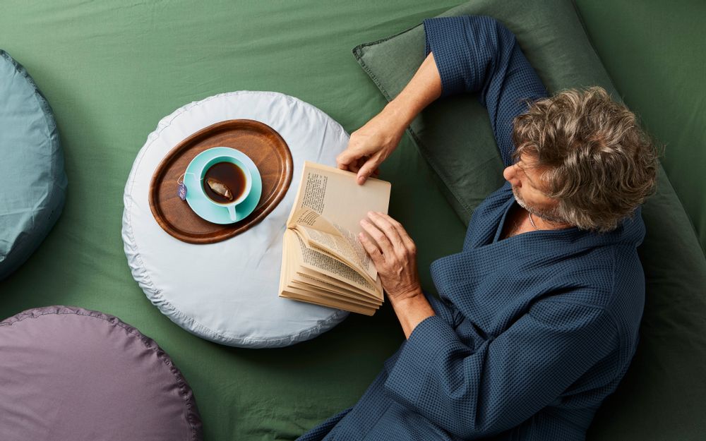 Hotel bedrooms - bedMATE pillow + washed linen pillowcase - SUITE702