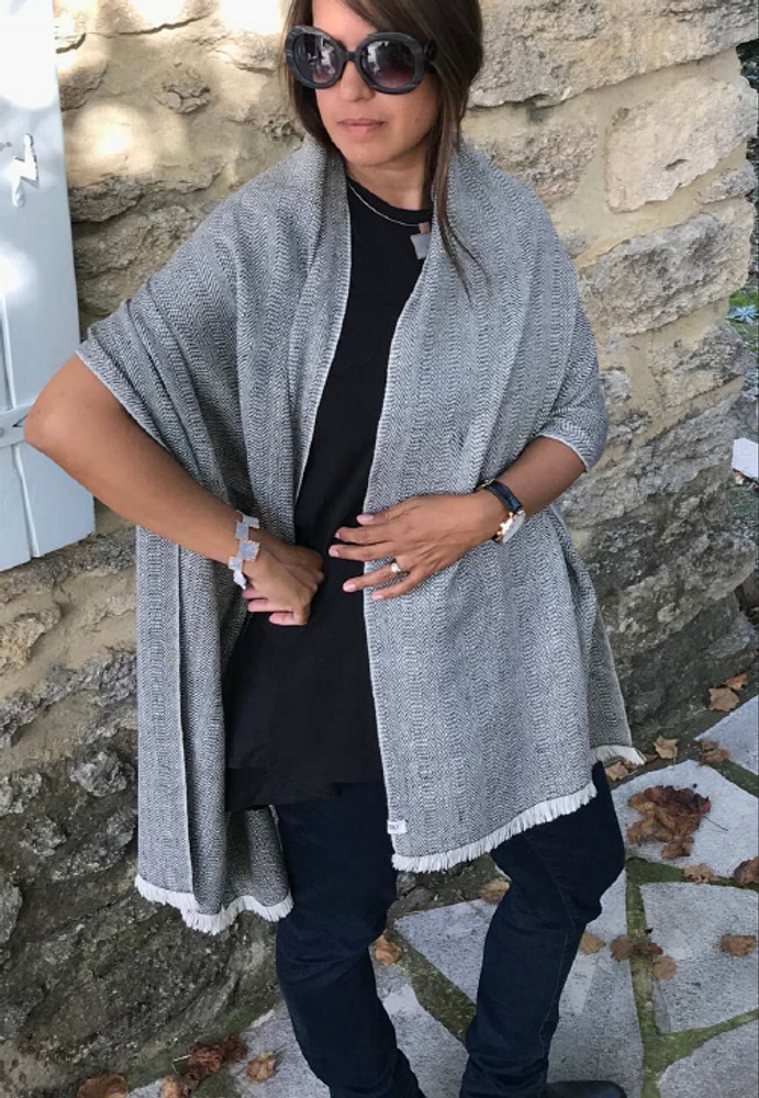 Apparel - Shawl FINO - T'RU SUSTAINABLE HANDMADE