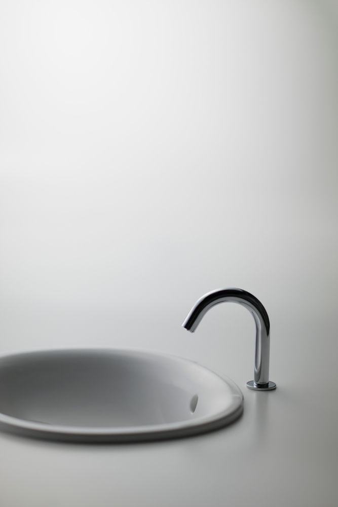 Spas - Robinet automatique, design contemporain - TOTO