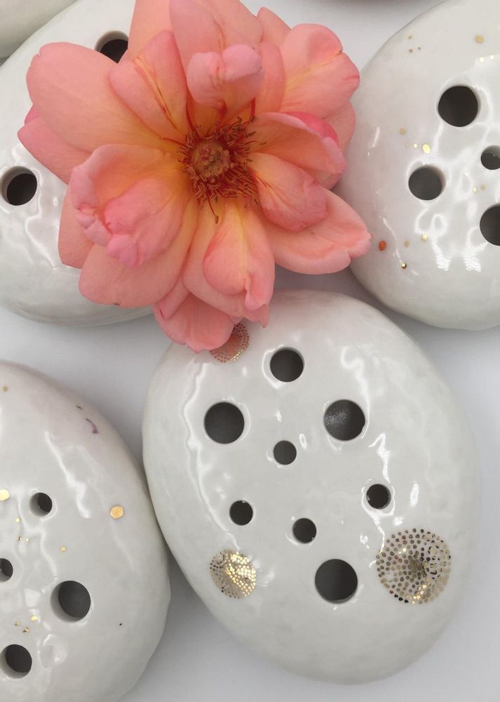Ceramic - pebble spades flowers - MYRIAM AIT AMAR